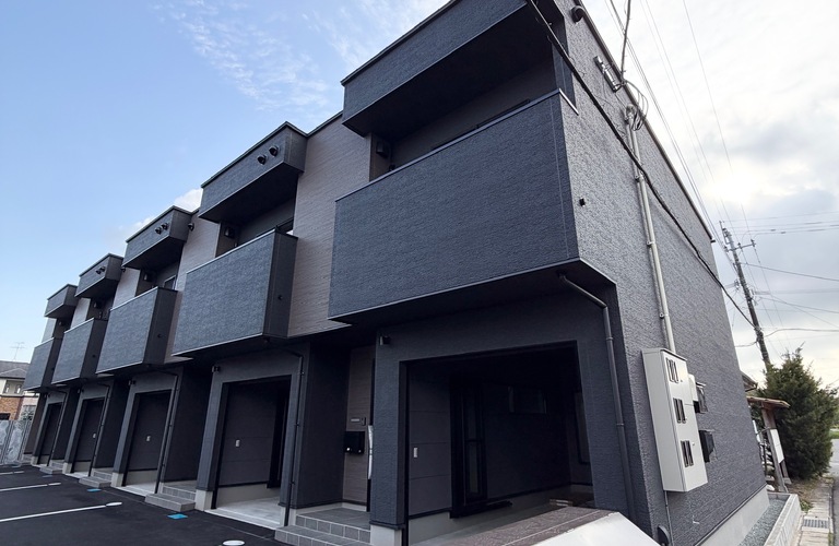 上益城の新築ネコ可ガレージ付アパートをご紹介｜熊本市のネコ可物件専門店ネコ不動産